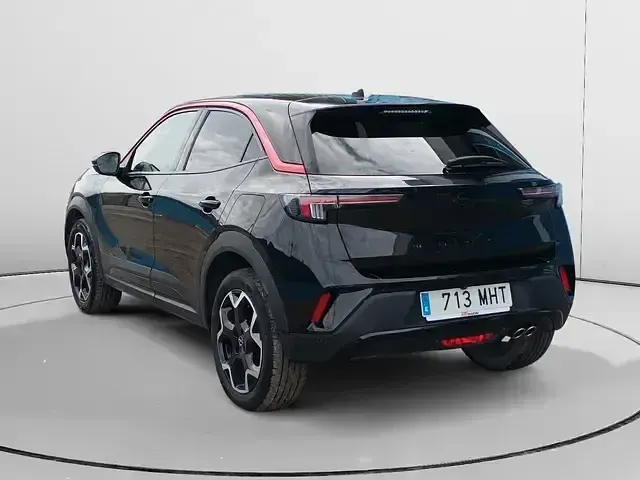 Usado Opel Mokka 136 CV (100 kW) 2023 Negro SUV