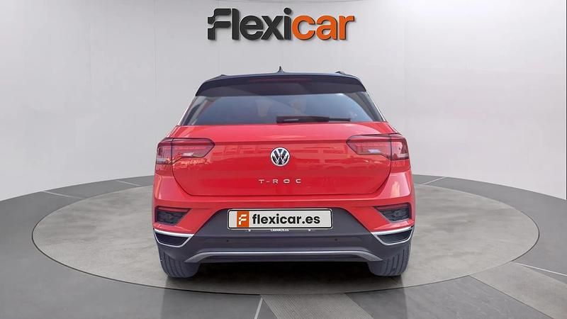 Usado VW T-Roc Advance 150 CV (110 kW) 2018 Rojo SUV