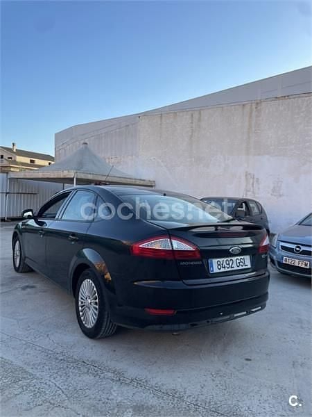 Usado Ford Mondeo 125 CV (91 kW) 2009 Negro Berlina