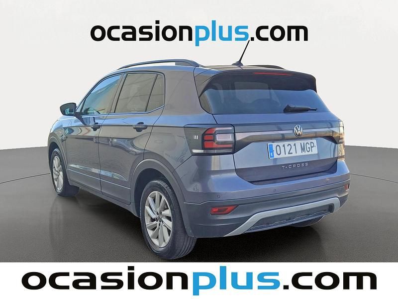 Usado VW T-Cross Advance 110 CV (80 kW) 2023 Gris SUV