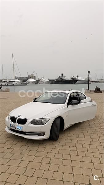 Usado BMW 320 177 CV (130 kW) 2010 Blanco Coupe