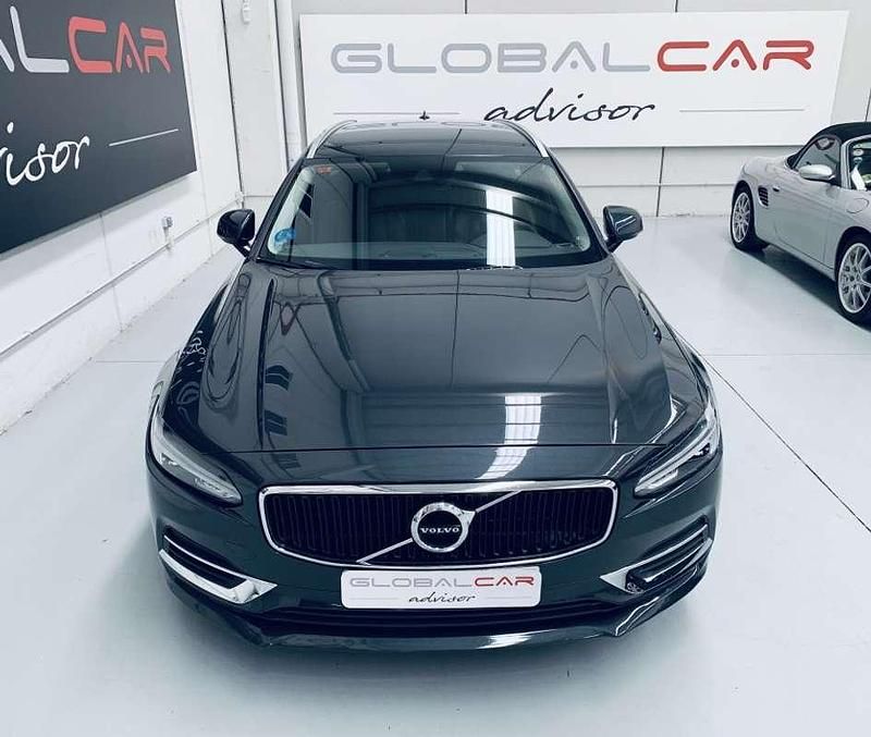 Usado Volvo V90 Business Edition 392 CV (288 kW) 2019 Gris Familiar