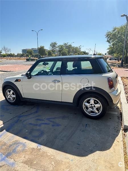 Usado Mini ONE 90 CV (66 kW) 2008 Beige Utilitario