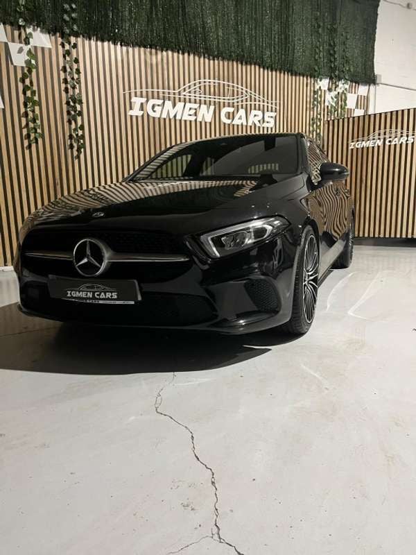 Negro Usado 2019 Mercedes A180 Berlina | 23.100 € (Un poco caro) - Imagen 1/4