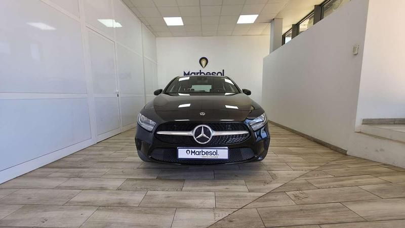 Negro Usado 2020 Mercedes A200 Utilitario | 20.490 € (Super precio) - Imagen 1/4