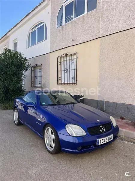 Usado Mercedes SLK230 193 CV (141 kW) 1999 Azul Descapotable