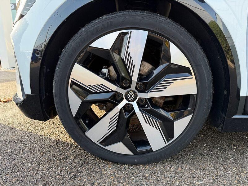 Usado Renault Mégane Techno 161 kW (219 CV) 2023 Blanco Berlina