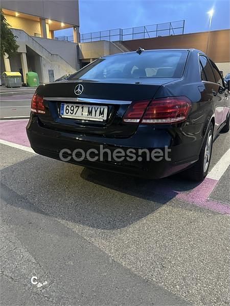 Usado Mercedes E200 136 CV (100 kW) 2016 Negro Berlina