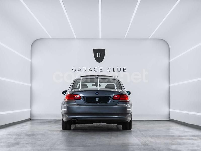 Usado BMW 320 Comfort Edition 177 CV (130 kW) 2007 Gris / plata Coupe