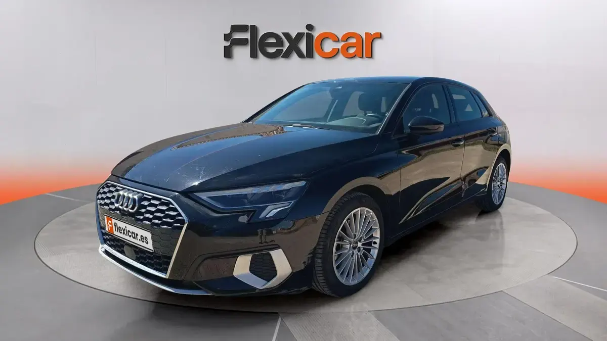 Usado Audi A3 Advanced Plus 116 CV (85 kW) 2023 Negro Berlina