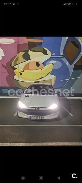 Usado Peugeot 206 75 CV (55 kW) 1999 Blanco Berlina