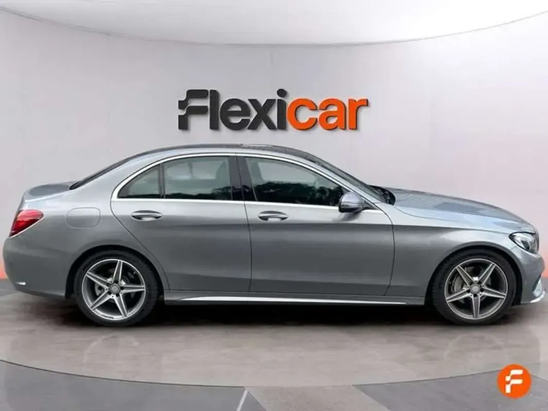 Usado Mercedes C220 AMG line 170 CV (125 kW) 2016 Gris Berlina