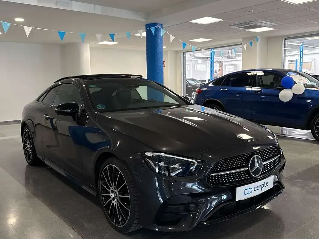 Usado Mercedes E350 306 CV (225 kW) 2021 Negro Berlina