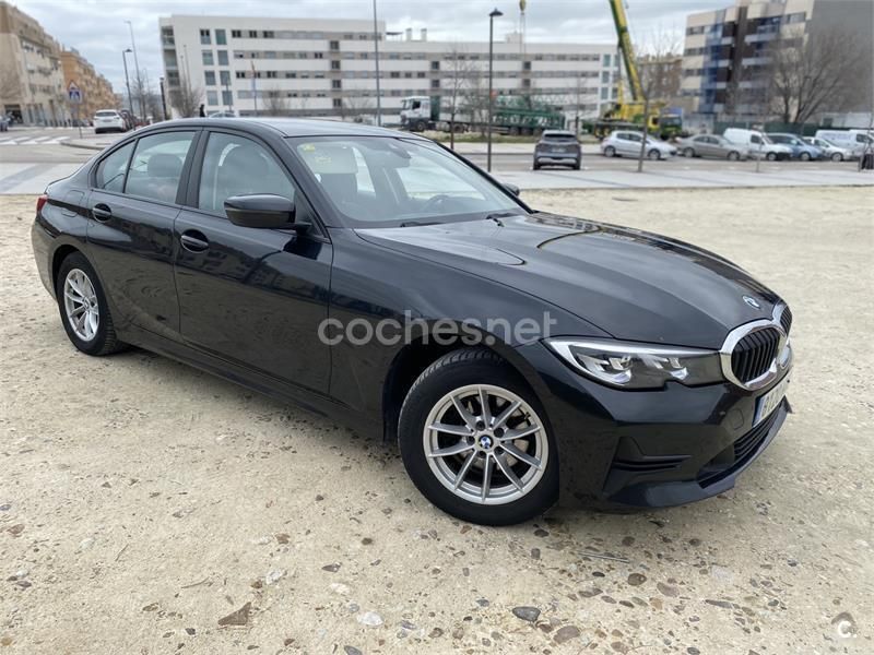 Usado BMW 318 150 CV (110 kW) 2019 Negro Berlina