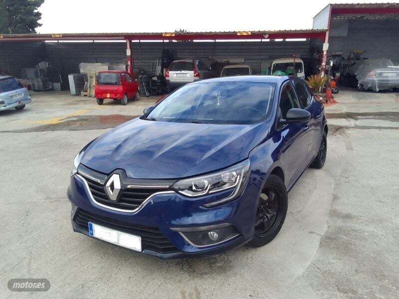 Azul claro Usado 2016 Renault Mégane III Berlina | 10.000 € (Precio justo) - Imagen 1/4