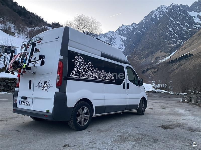 Usado Renault Trafic 120 CV (88 kW) 2019 Blanco Monovolumen