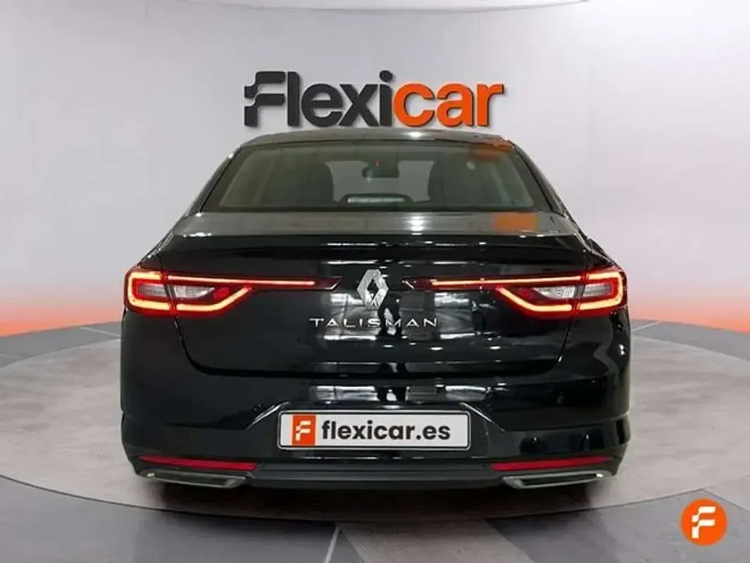 Usado Renault Talisman Initiale Paris 160 CV (117 kW) 2016 Negro Berlina