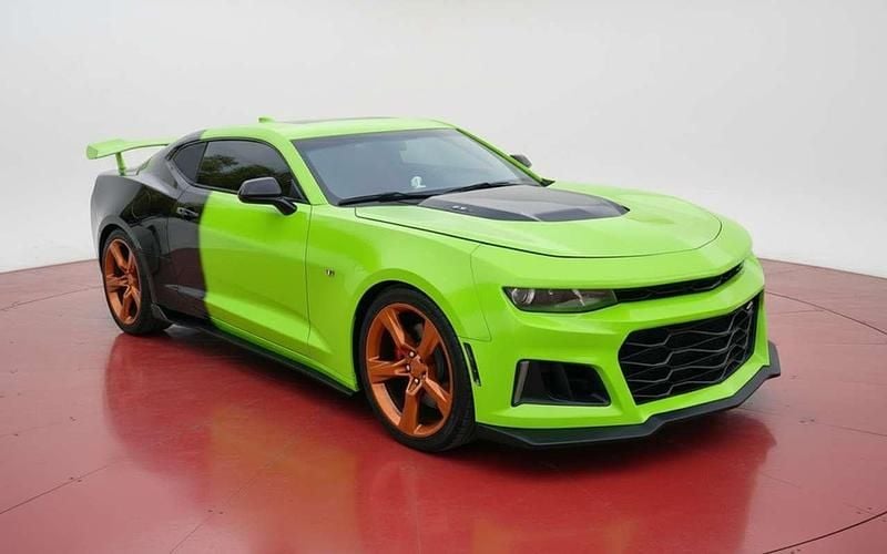 Usado Chevrolet Camaro 405 CV (297 kW) 2017 Verde Coupe