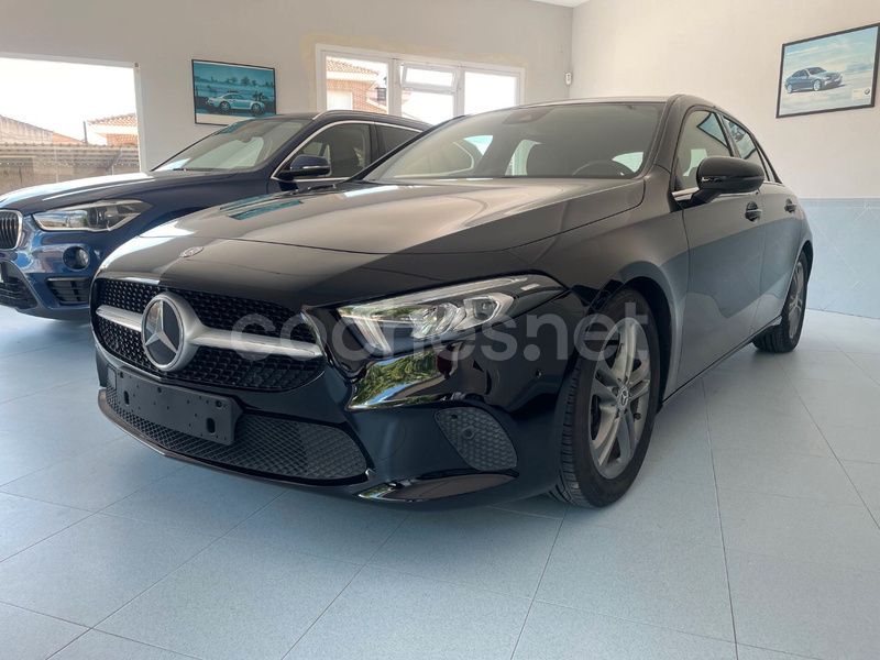 Negro Usado 2020 Mercedes A180 Berlina | 18.900 € (Buen precio) - Imagen 1/4
