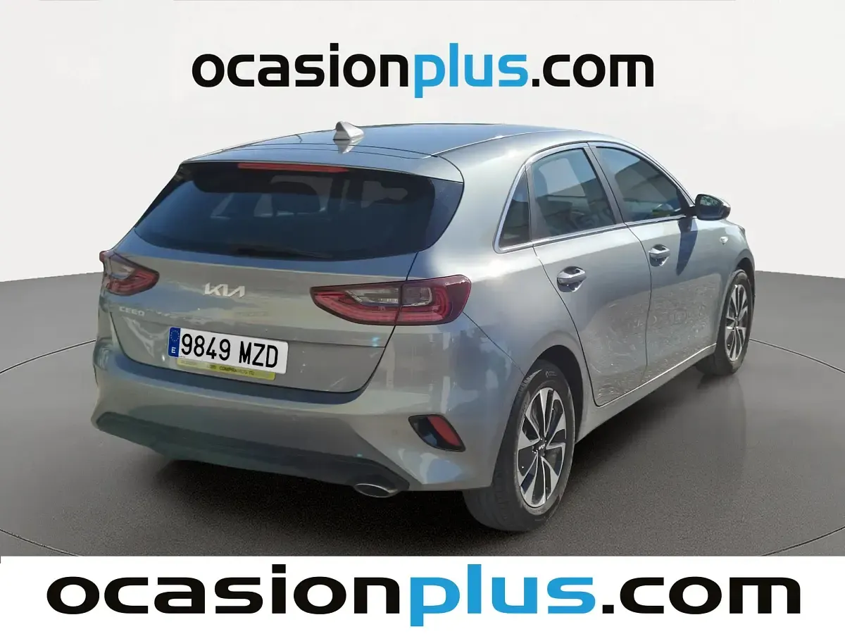 Usado Kia Ceed 101 CV (74 kW) 2025 Blanco Utilitario