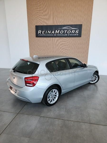 Usado BMW 118 170 CV (125 kW) 2013 Gris / plata Utilitario