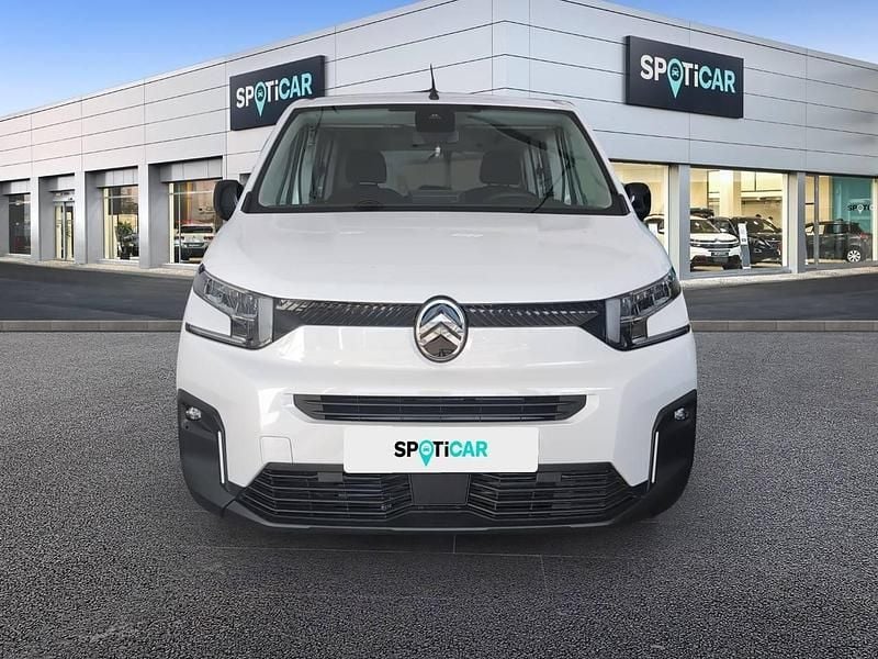 Usado Citroën Berlingo 100 CV (73 kW) 2025 Blanco Monovolumen