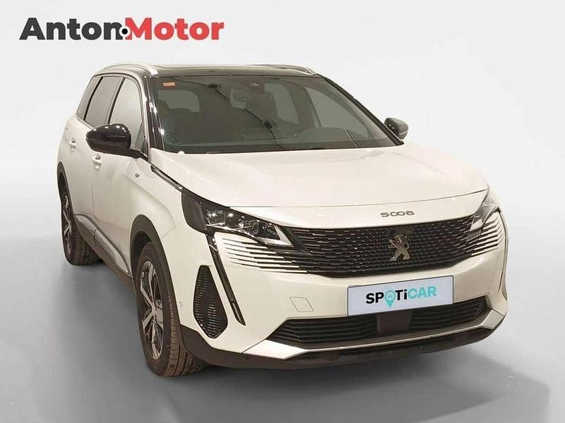 Usado Peugeot 5008 GT 182 CV (133 kW) 2021 Blanco SUV