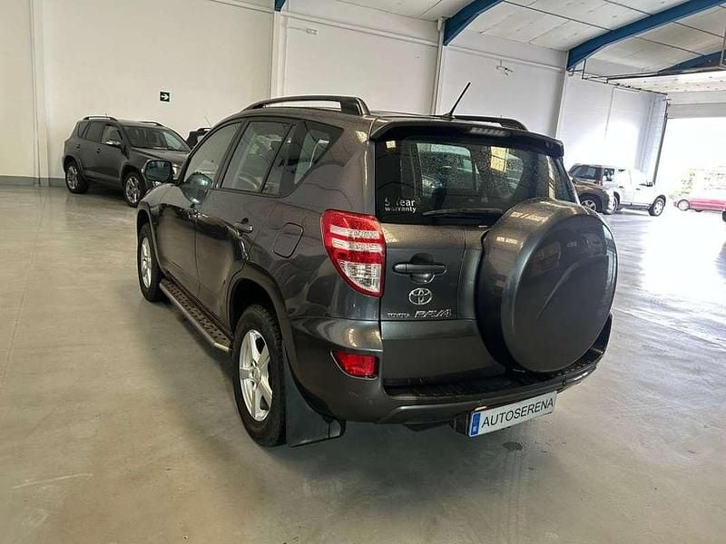 Usado Toyota RAV4 Active 150 CV (110 kW) 2010 Gris SUV