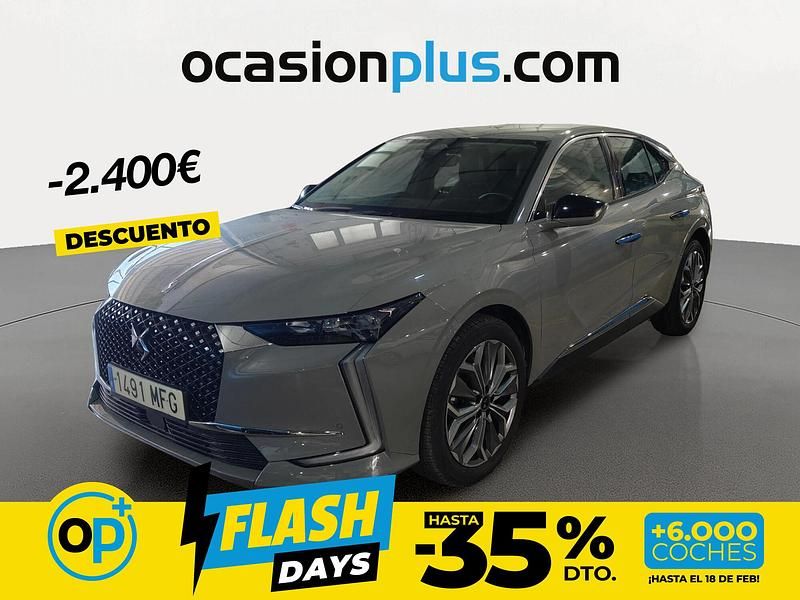 Usado DS Automobiles DS4 Trocadero 130 CV (95 kW) 2023 Gris Berlina