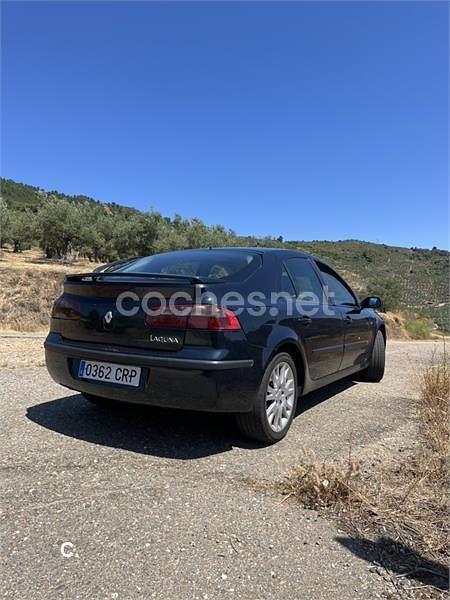 Usado Renault Laguna II Privilege 120 CV (88 kW) 2004 Verde Berlina