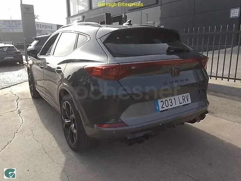 Usado Cupra Formentor VZ 310 CV (228 kW) 2021 Gris / plata SUV