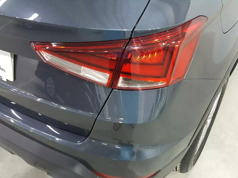 Usado Seat Arona Style 110 CV (80 kW) 2024 SUV