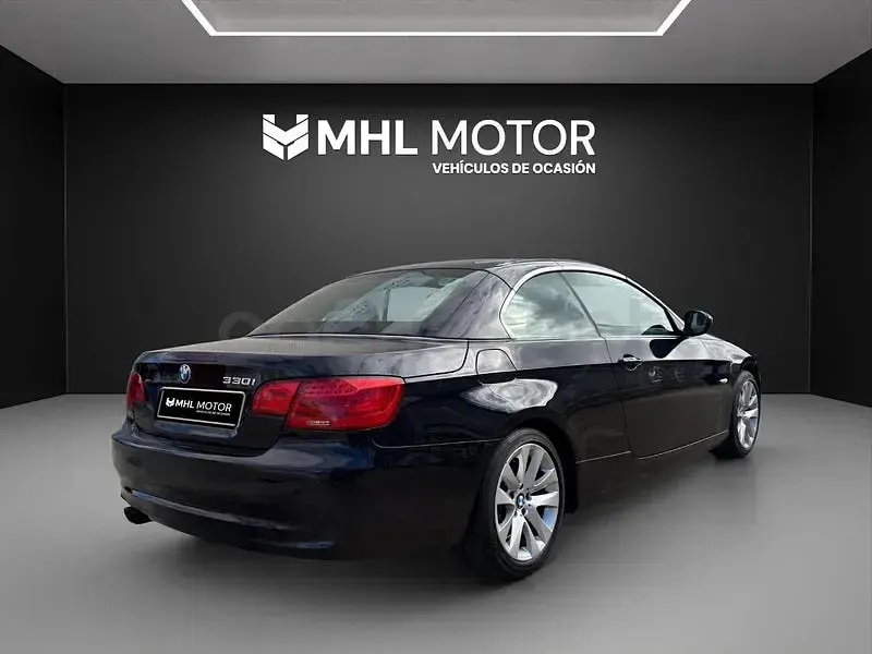 Usado BMW 330 Cabriolet 272 CV (200 kW) 2012 Negro Descapotable