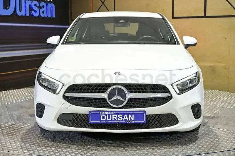Usado Mercedes A180 116 CV (85 kW) 2019 Blanco Berlina