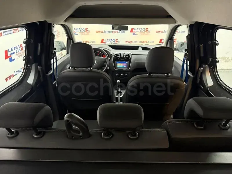 Usado Dacia Dokker Ambiance 100 CV (73 kW) 2015 Negro Monovolumen