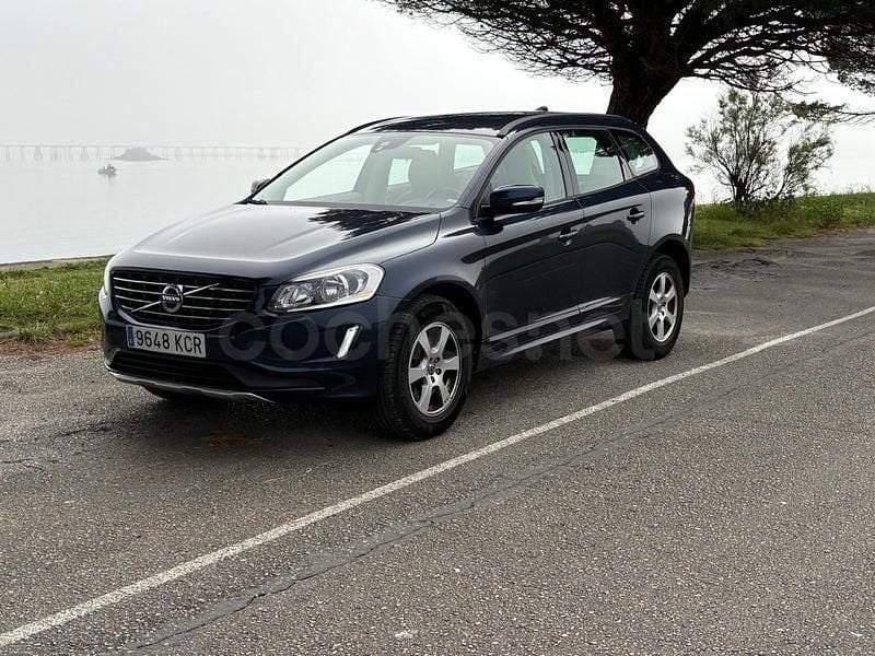 Käytetty Volvo XC60 181 HP (133 kW) 2014 Sininen Katumaasturi