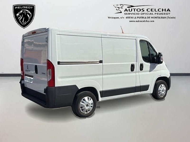 Usado Peugeot Boxer 130 CV (95 kW) 2018 Blanco Van