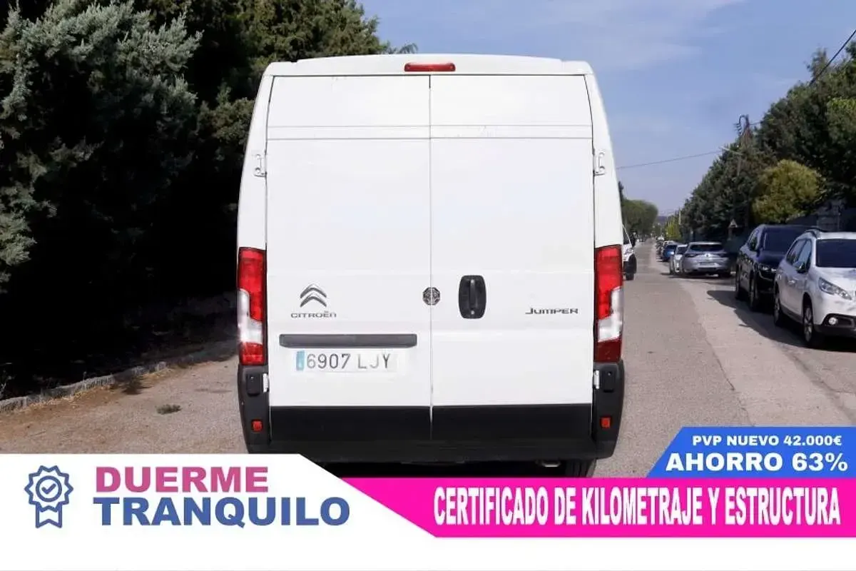 Usado Citroën Jumper 140 CV (102 kW) 2020 Blanco Monovolumen