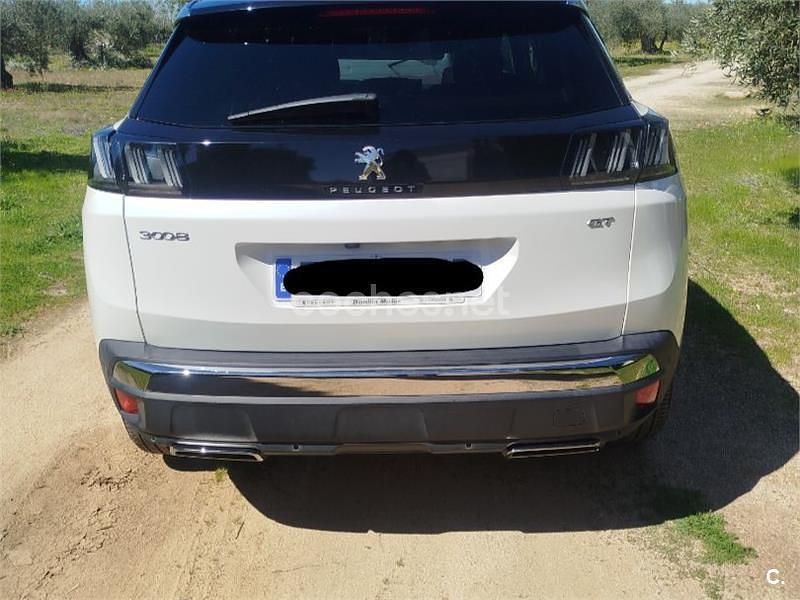 Usado Peugeot 3008 GT 130 CV (95 kW) 2022 Blanco SUV
