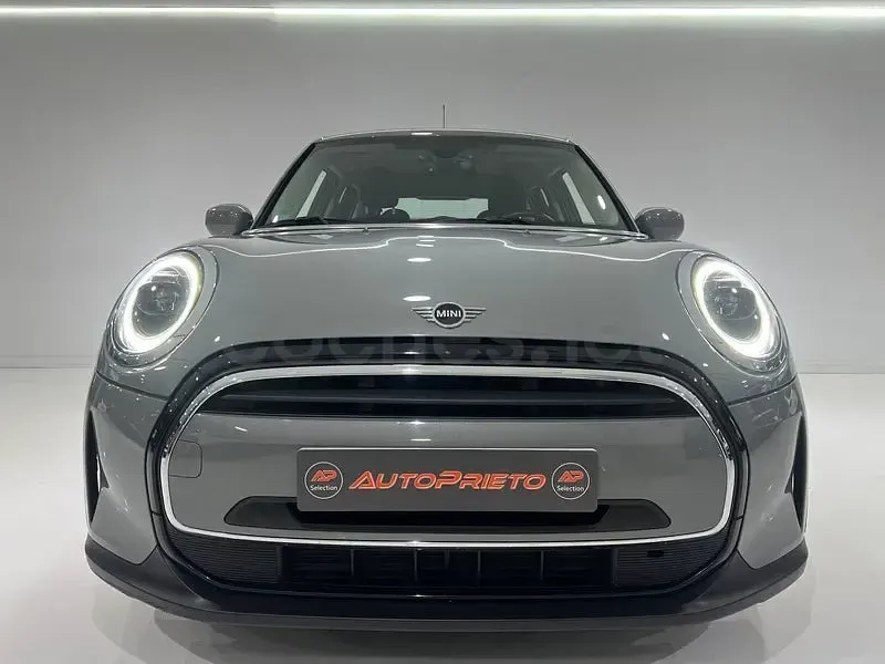 Usado Mini Cooper 136 CV (100 kW) 2022 Gris / plata Utilitario