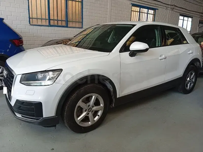 Usado Audi Q2 Advanced Plus 150 CV (110 kW) 2017 Blanco SUV