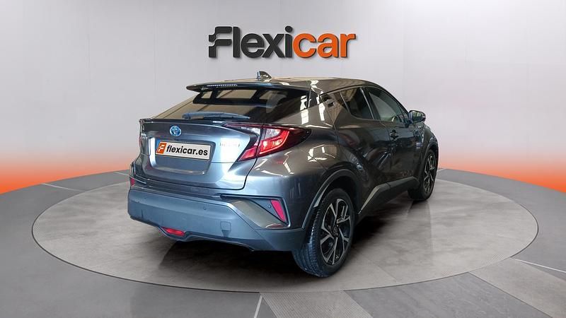 Usado Toyota C-HR Advance 122 CV (89 kW) 2022 Gris SUV