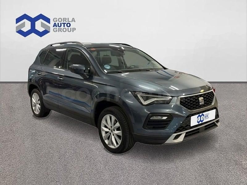 Usado Seat Ateca Style 150 CV (110 kW) 2021 Gris / plata SUV