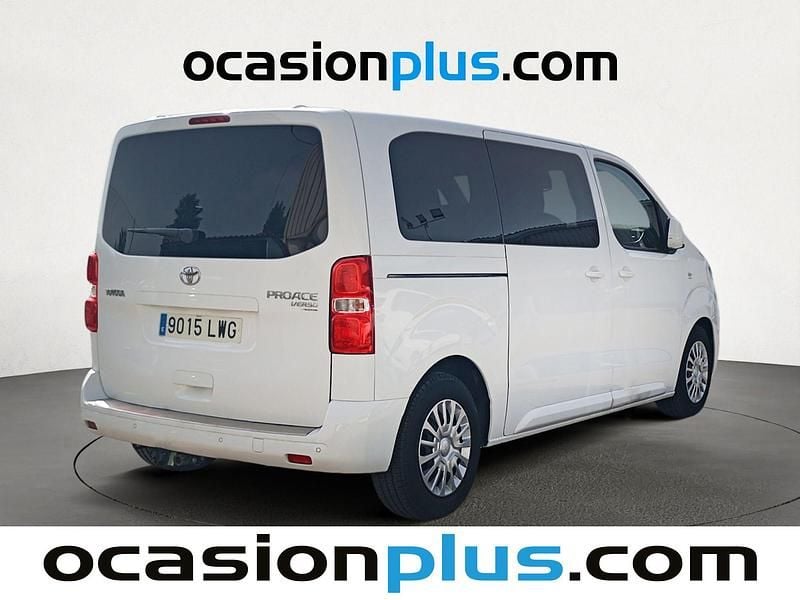 Usado Toyota Proace Verso Plus 145 CV (106 kW) 2022 Blanco Familiar