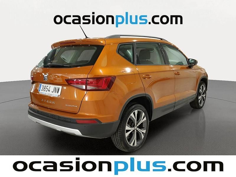 Usado Seat Ateca Ecomotive 116 CV (85 kW) 2016 Naranja SUV