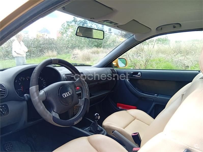 Amarillo Usado 1997 Audi A3 Ambiente Berlina | 2000 € (Caro) - Imagen 1/4