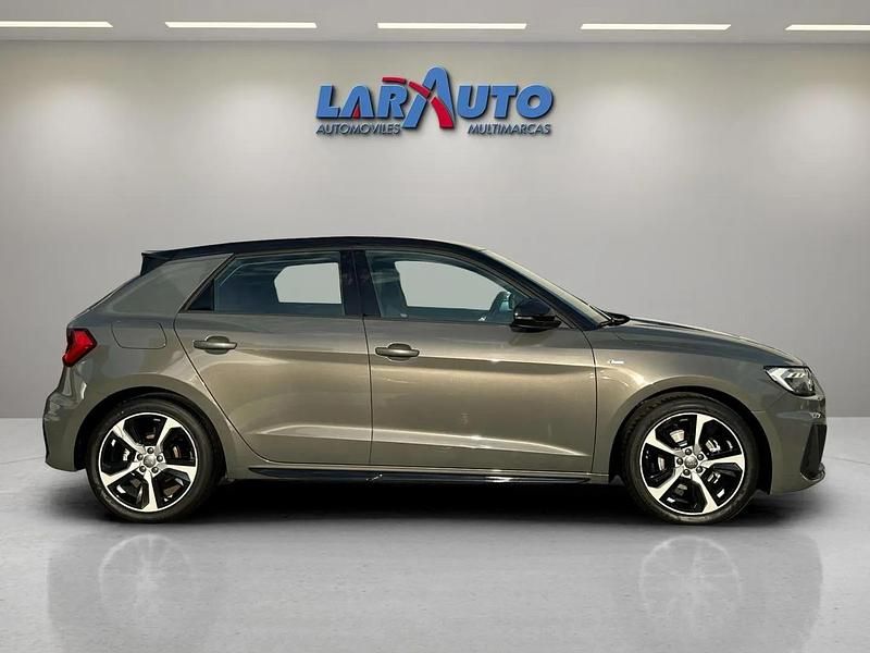 Usado Audi A1 Sportback S-Line 95 CV (69 kW) 2020 Gris nardo Utilitario