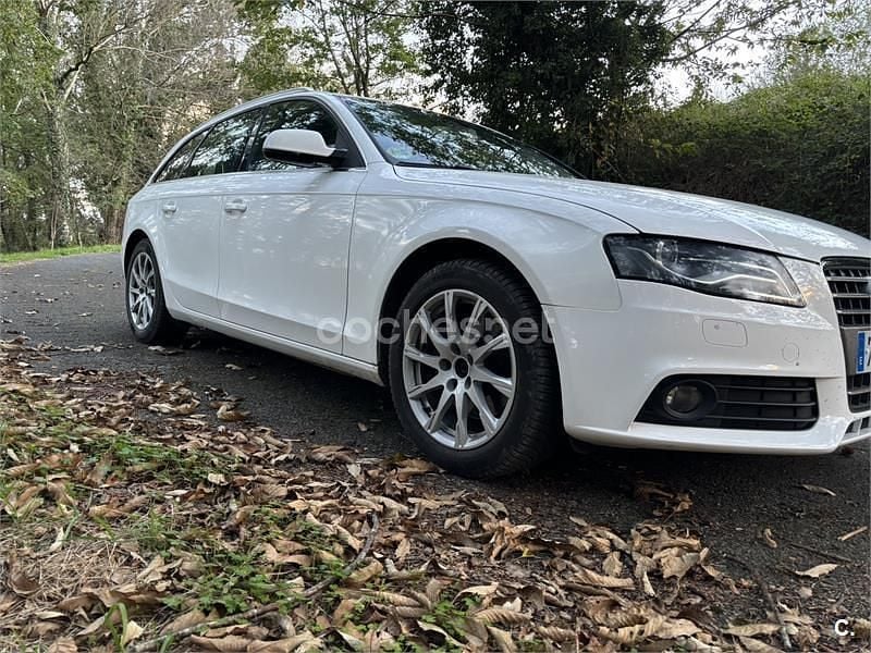 Blanco Usado 2010 Audi A4 Familiar | 7900 € (Buen precio) - Imagen 1/4