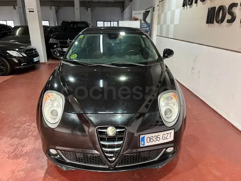 Usado Alfa Romeo MiTo Distinctive 90 CV (66 kW) 2010 Negro Utilitario