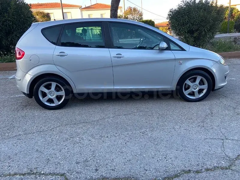 Usado Seat Altea Stylance 140 CV (102 kW) 2006 Gris / plata Monovolumen